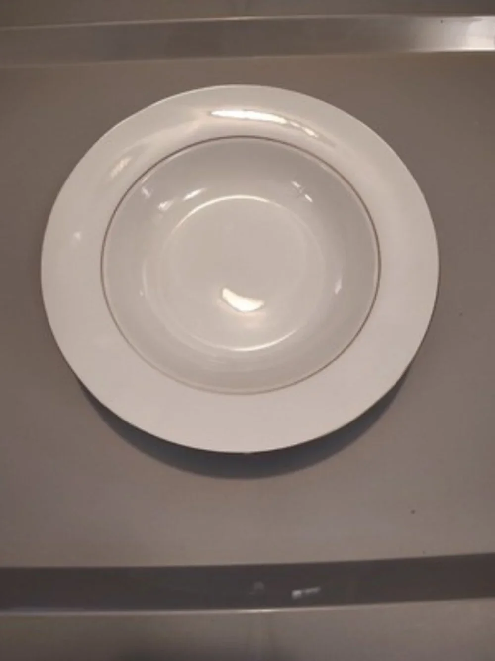 Lynn’s Fine China Valentine 8.75